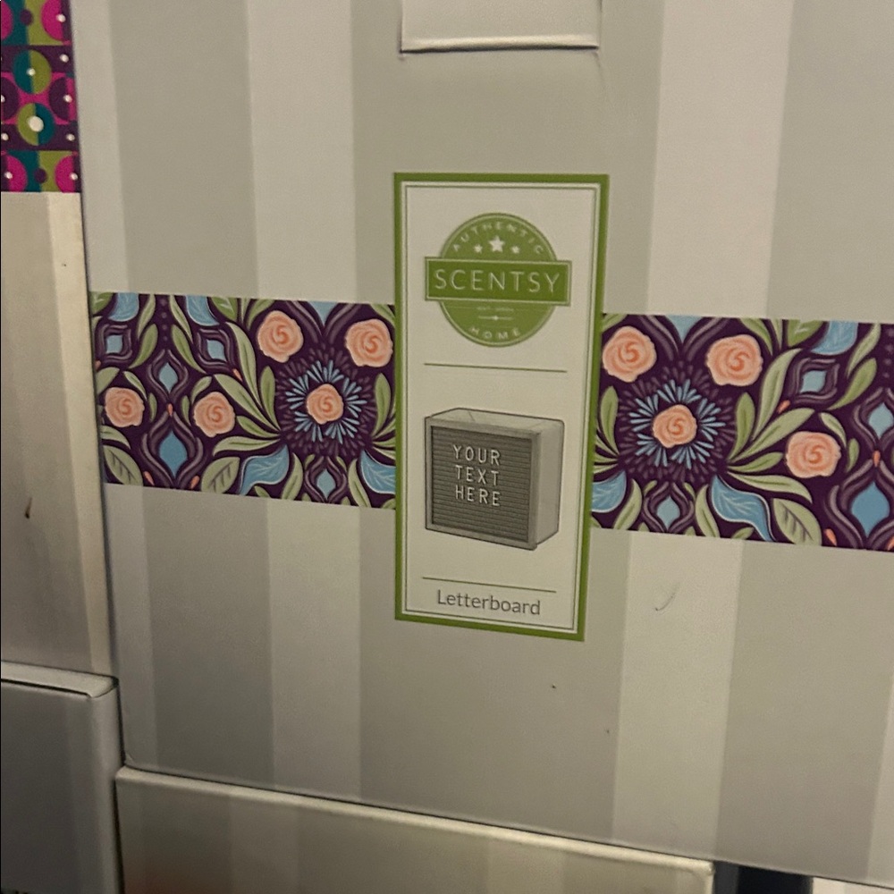 Scentsy Letterboard warmer